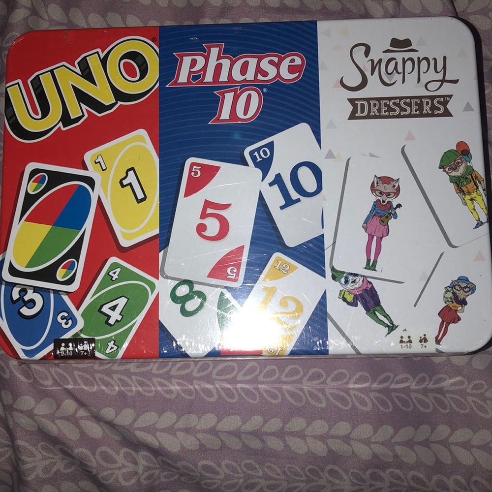 Cards game set